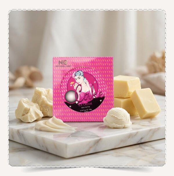 عبوة زبدة الجسم أيس كريم Ice Cream Natural Body Butter مع قطع زبدة الكاكاو وكرة أيس كريم فانيلا.