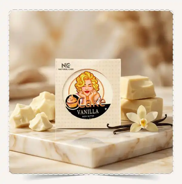 بوة زبدة الجسم فانيلا Vanilla Natural Body Butter مع قطع الشوكولاتة البيضاء وزهرة الفانيلا.